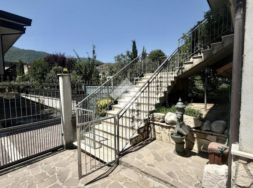 Villa in Via S. Marciano, Cervinara — foto 3 di 5