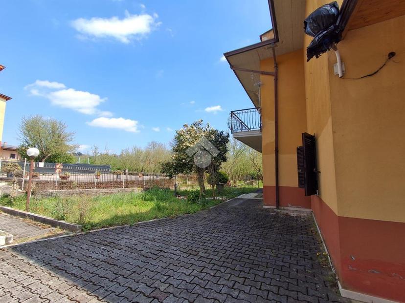Villa in Contrada San Eustachio 17, Avellino — foto 2 di 5