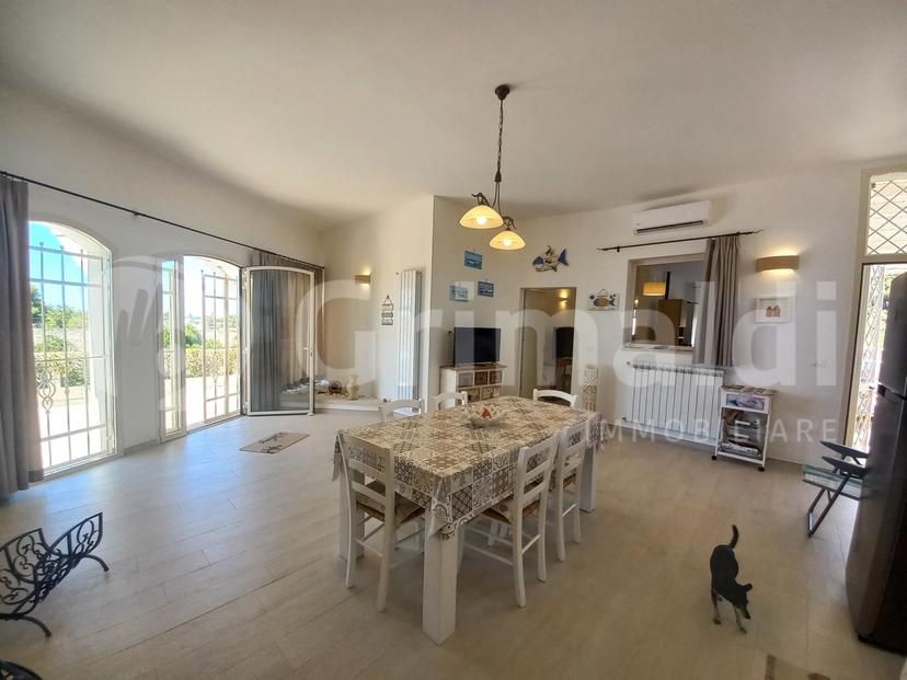 Villa in Via Brinn 47, Ugento — foto 3 di 5