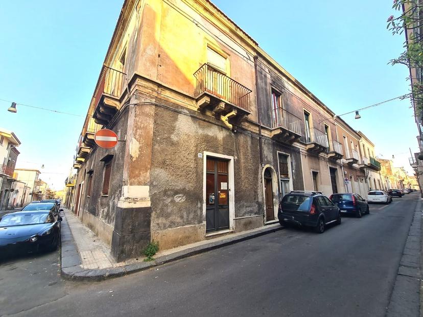 Trilocale in Via La Farina 22, Riposto