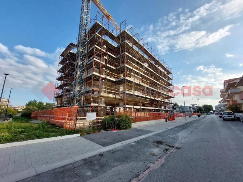 Quadrilocale in Via Gorizia Snc, Alba Adriatica — foto 4 di 5