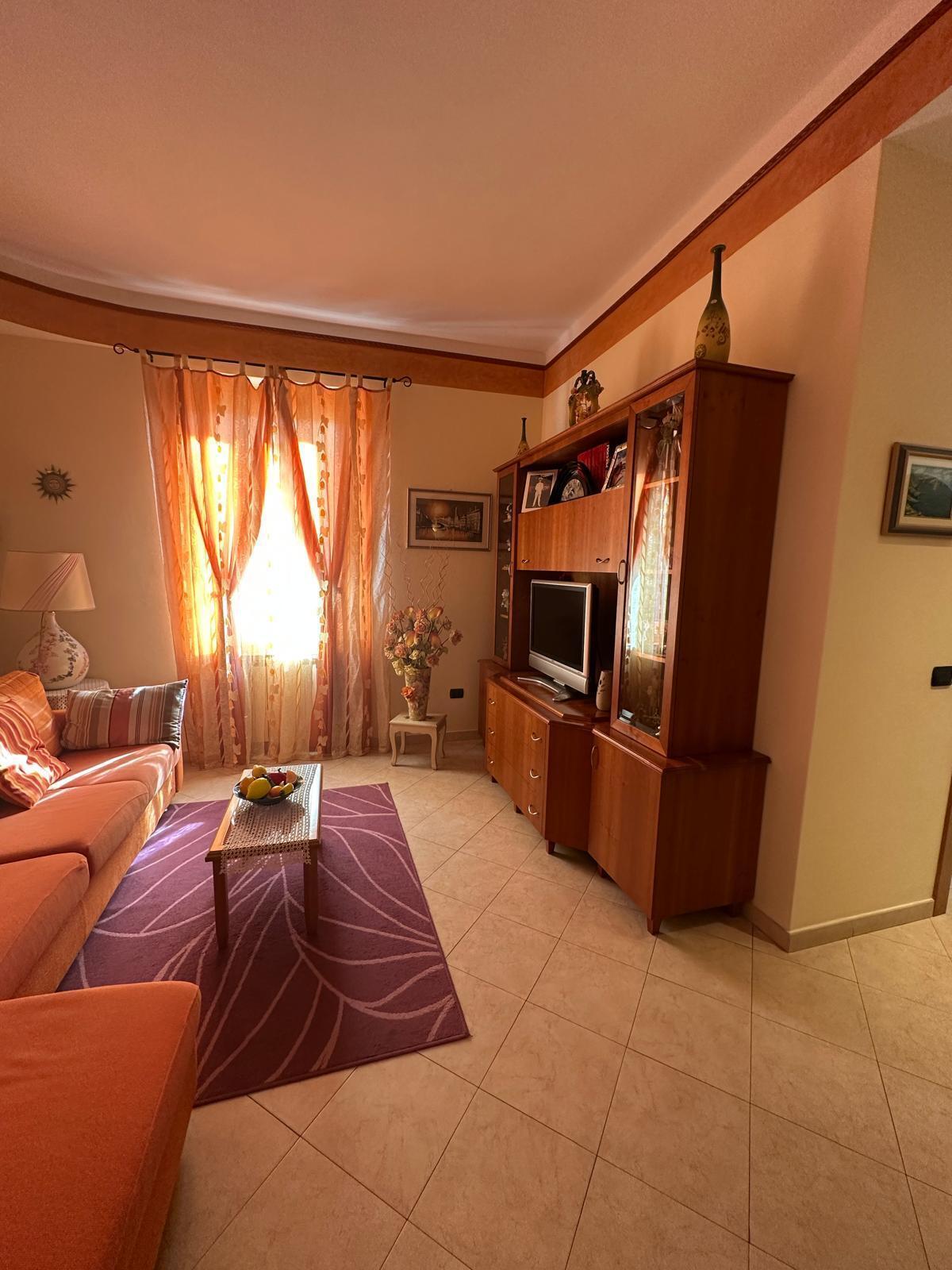 Villa in Via della Resistenza 38, Castelnuovo Magra