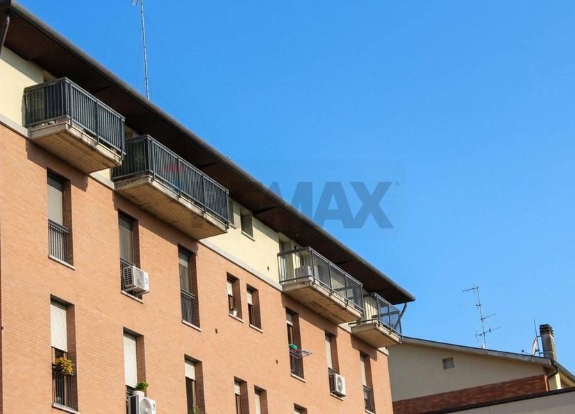 Trilocale in Via Emilia all'Ospizio 30, Reggio nell'Emilia — foto 2 di 5