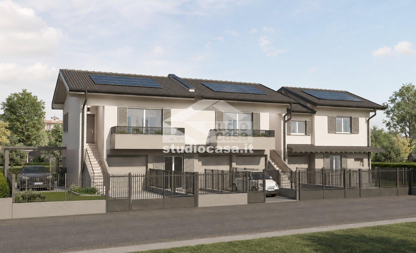 Villa a schiera in Via Italia, Casirate d'Adda