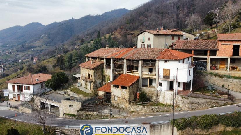 Rustico in Via Veneto Snc, Sarnico — foto 5 di 5