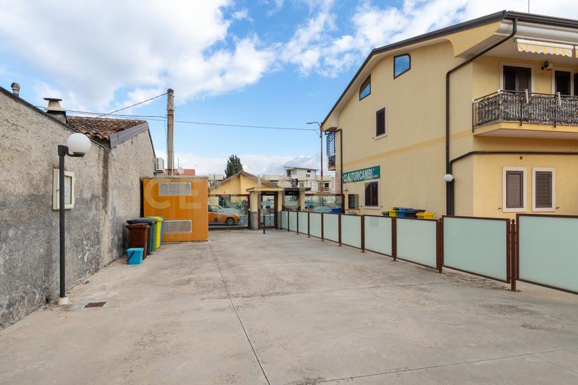 Villa in Via Emanuela Setticarraro 59, Belpasso — foto 3 di 5