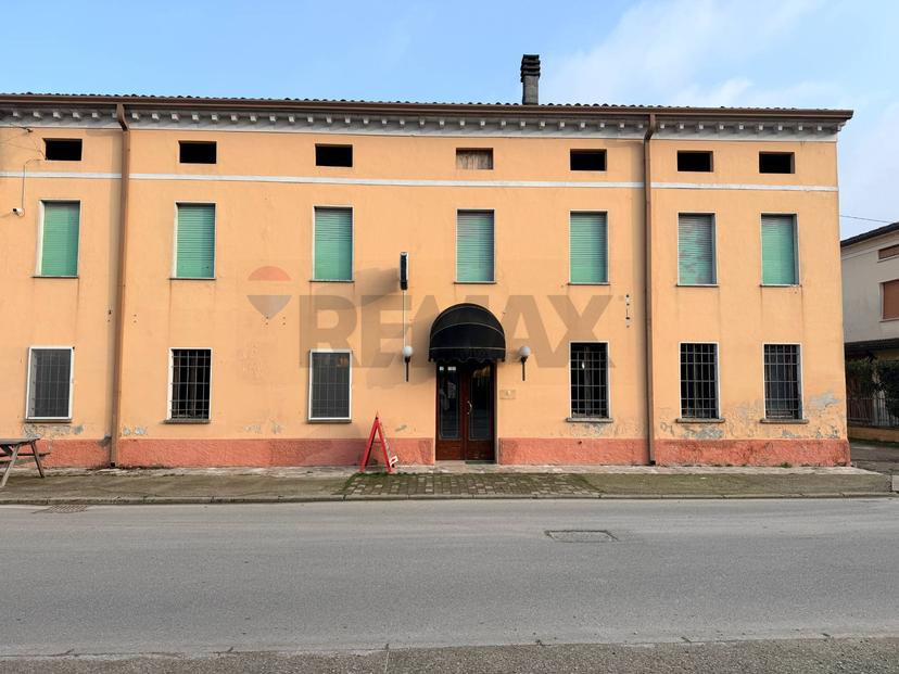 Casa indipendente in Via Villa Belgiardino 19, Ceresara — foto 2 di 5