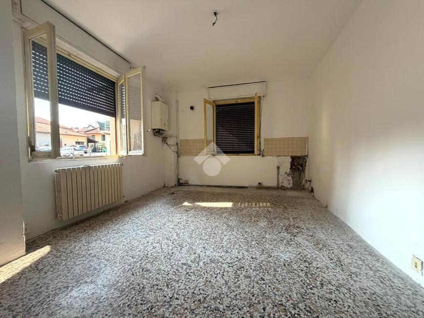 Casa indipendente in Via Ortigara 8, Cantù — foto 2 di 5