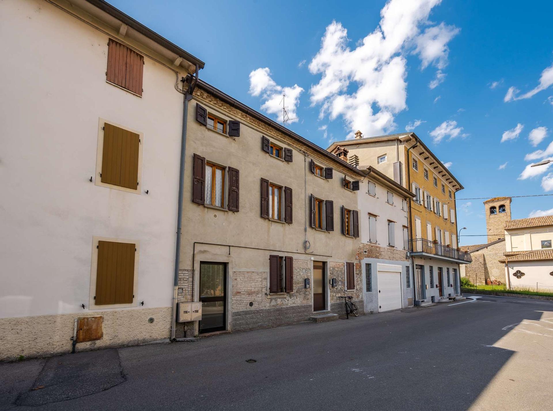 Monolocale in Via Monte Grappa 4, Felino