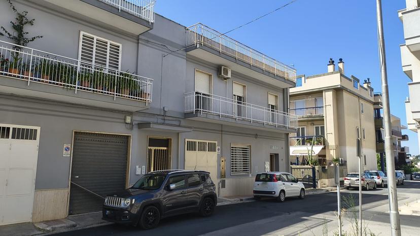 Quadrilocale in Via Vincenzo Fato, Castellana Grotte — foto 3 di 5