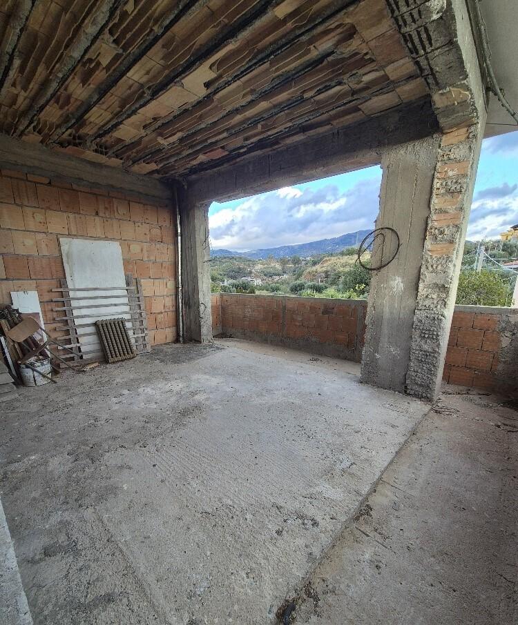 Quadrilocale in Contrada Caridi 7, Reggio di Calabria — foto 4 di 5