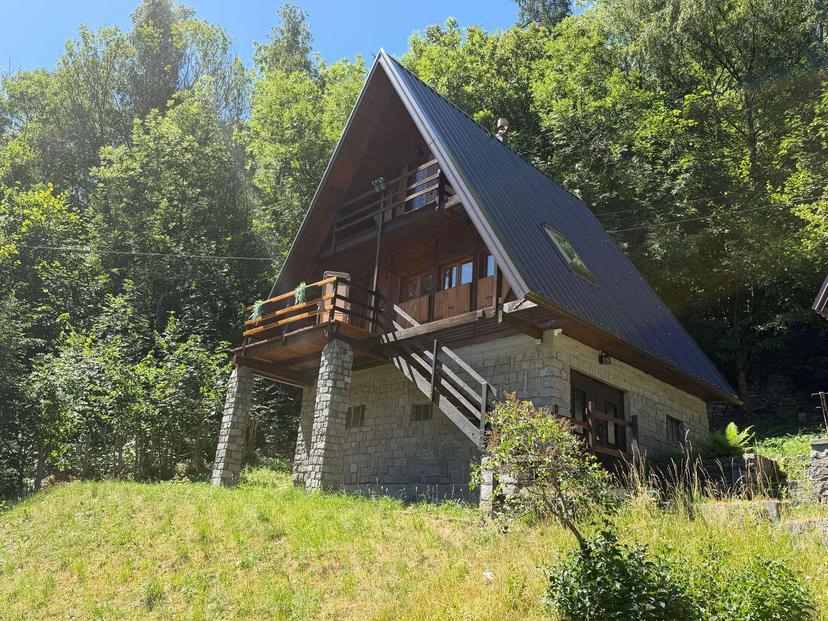 Villa unifamiliare in Frazione Grand Moulin 5, Antey-Saint-André — foto 4 di 5