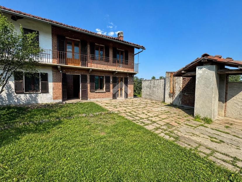 Casa indipendente in Via Tosi 1, Carmagnola — foto 3 di 5