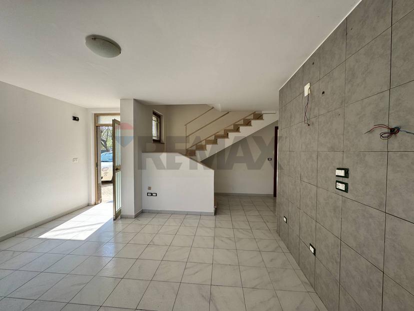 Casa indipendente in Contrada Madonna del Carmine 93, Lanciano — foto 3 di 5