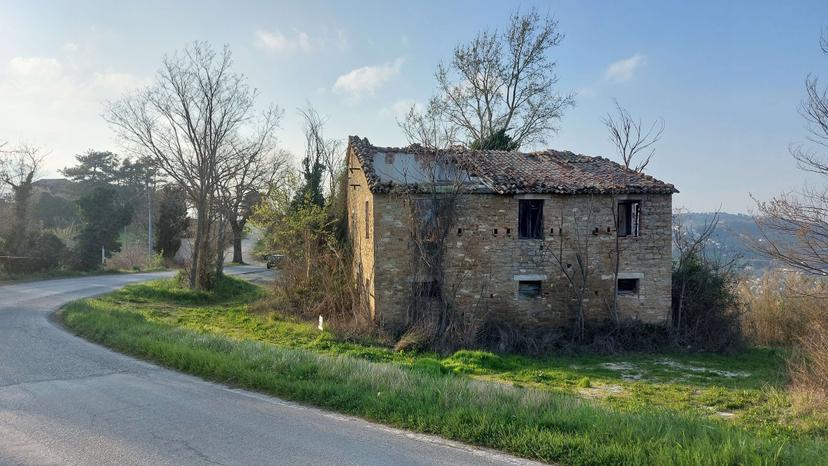 Rustico, Maiolati Spontini — foto 2 di 5