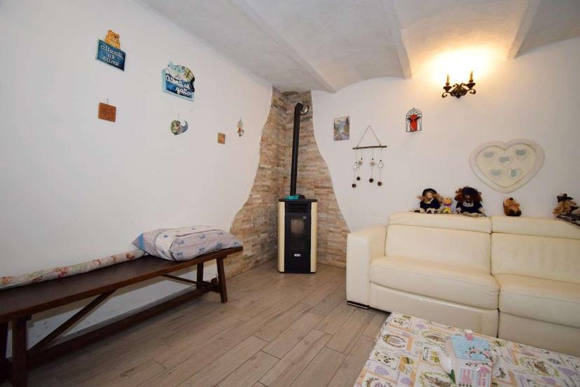 Appartamento in Frazione Zucchea 8, Cavour — foto 5 di 5