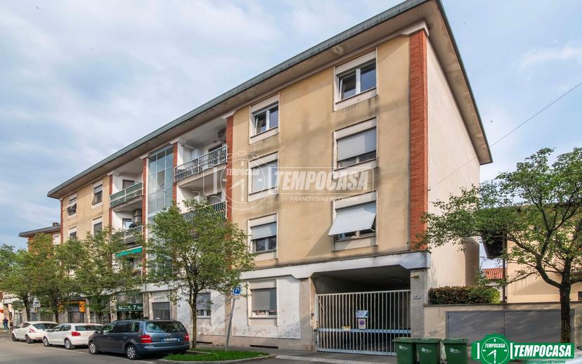 Trilocale in Via Legnano 9, Rescaldina