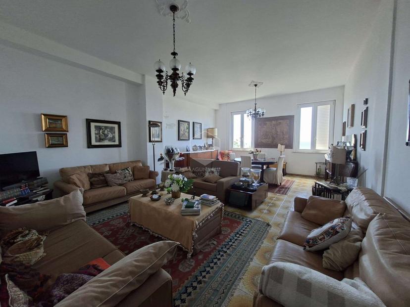 Trilocale in Lungomare Mazzini, Mazara del Vallo — foto 3 di 5