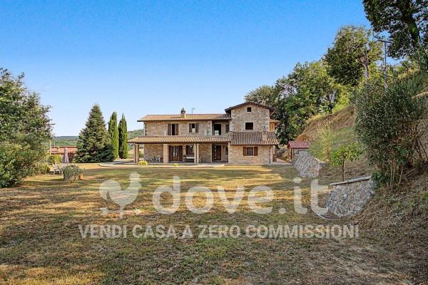 Villa in Via San Benedetto 6, Folignano — foto 2 di 5