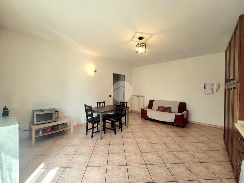 Bilocale in Via Attila 34, Castelnuovo del Garda — foto 4 di 5