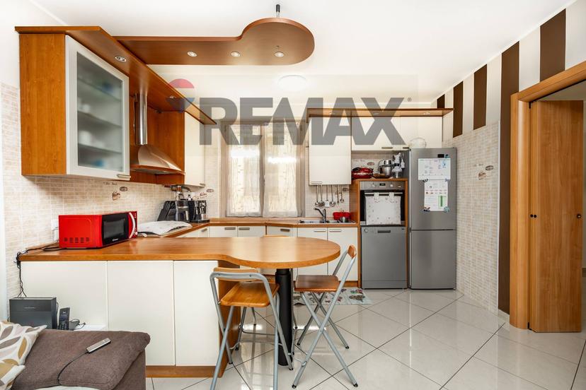 Trilocale in Via Luigi Besana 20, Cavenago di Brianza — foto 5 di 5