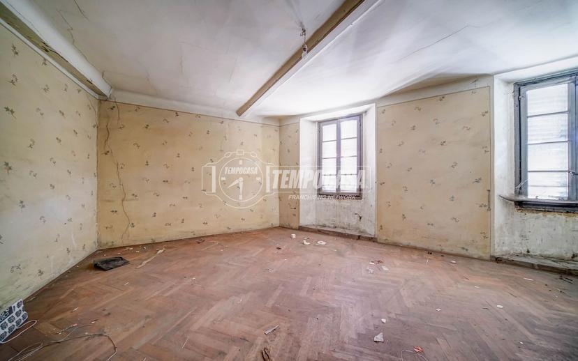 Appartamento in Via Castello 12, Azzate — foto 4 di 5