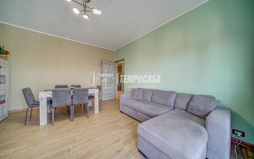 Trilocale in Via Pietro Maroncelli 2, Cassano Magnago — foto 5 di 5