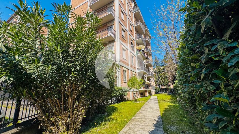 Trilocale in Via Montefiorino 19, Reggio nell'Emilia — foto 4 di 5