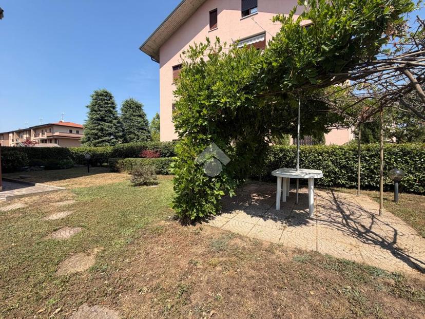Quadrilocale in Via M. G. Deledda 8, Bussero — foto 5 di 5