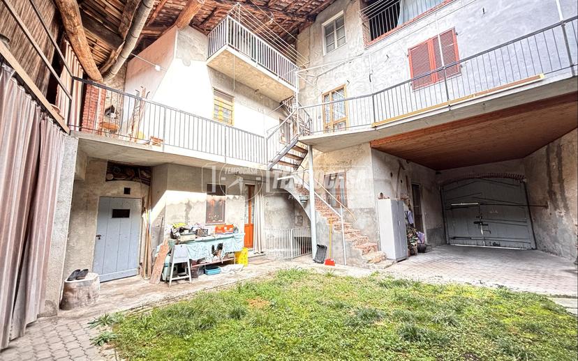 Casa indipendente in Piazza Matteo Pescatore, San Giorgio Canavese — foto 4 di 5