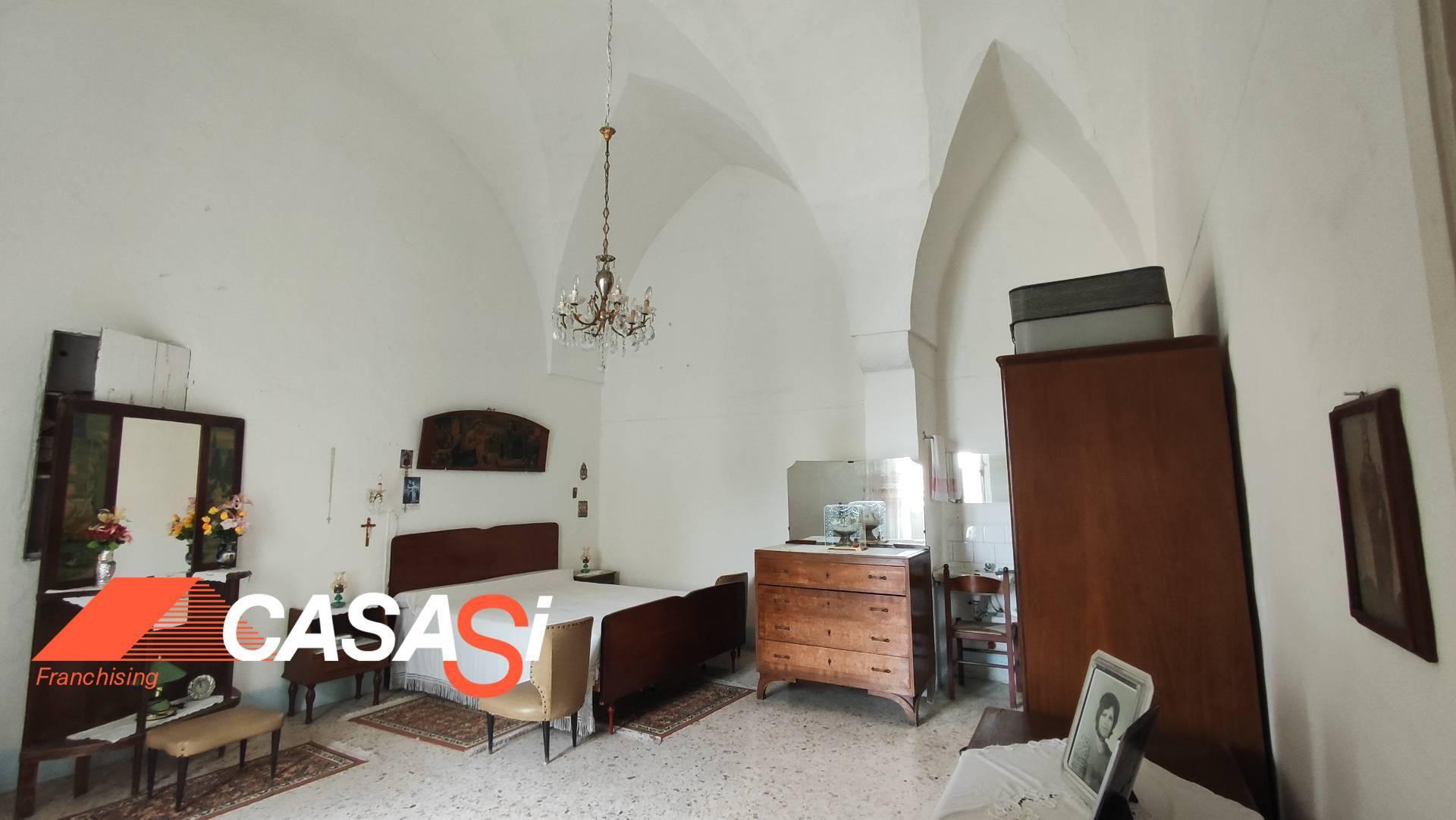 Casa indipendente in Piazza Municipio, Giurdignano