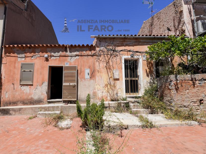 Villa a schiera in Via Maggior Leggero, La Maddalena — foto 3 di 5