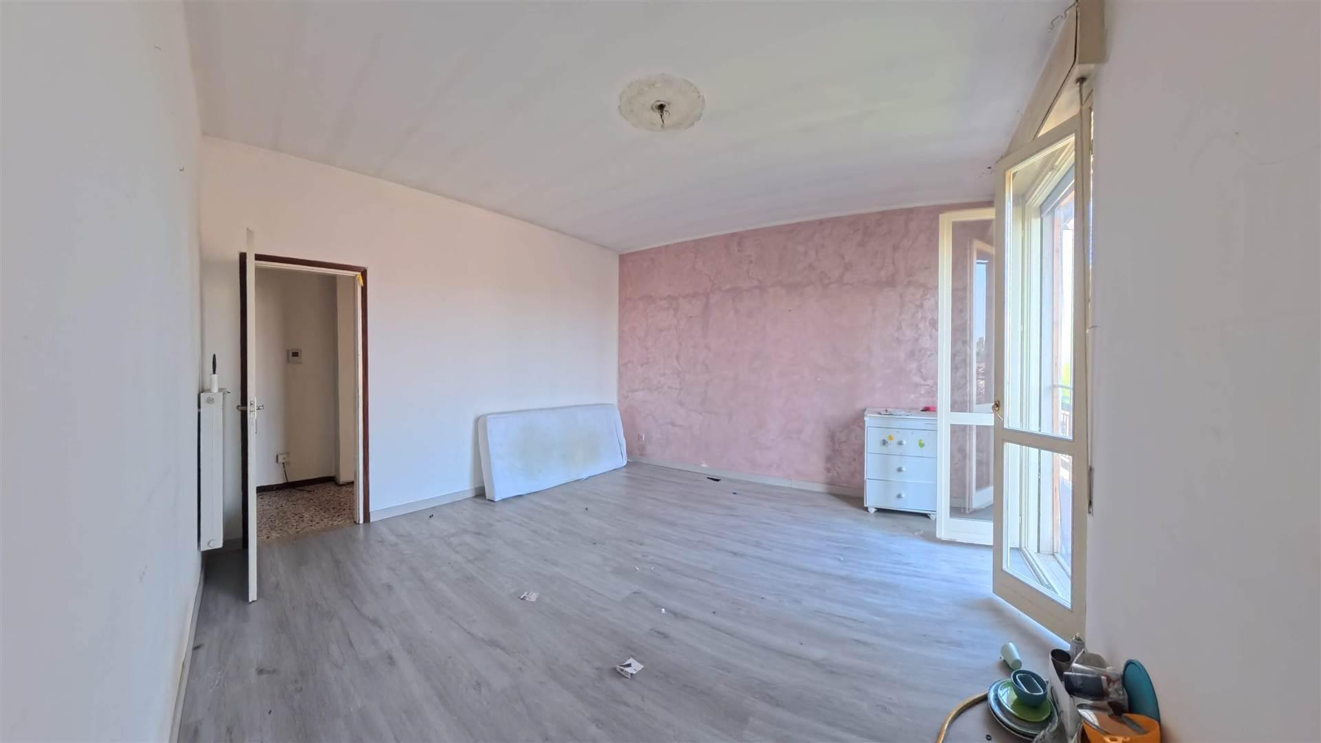 Quadrilocale, Casalpusterlengo