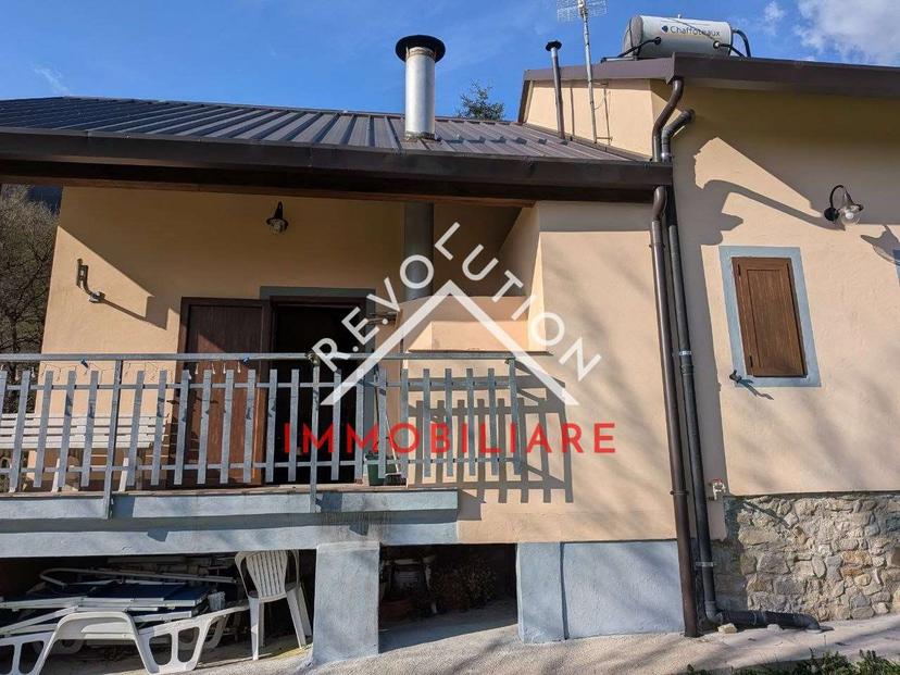 Villa unifamiliare in Via Bocca Trabaria, San Giustino — foto 4 di 5