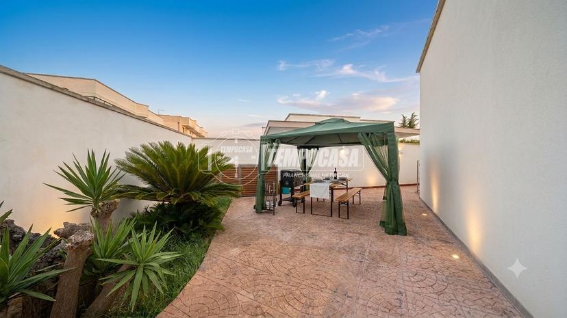 Casa indipendente in Via Pasquale Manni, Aria Sana 6, San Cesario di Lecce — foto 2 di 5