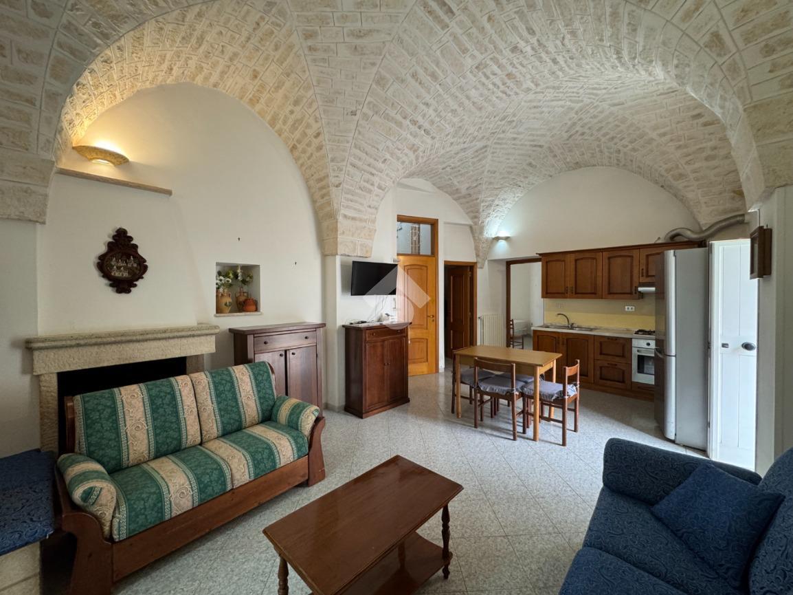 Casa indipendente in Piazza Sacro Cuore, Cisternino