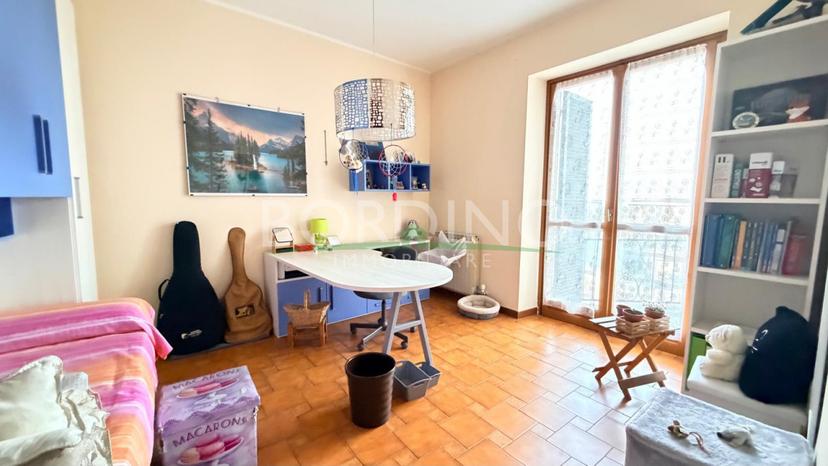 Quadrilocale in Via Guglielmo Marconi Snc, Castellinaldo — foto 2 di 5