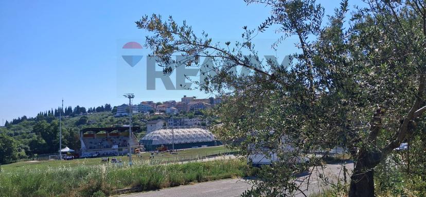 Casa indipendente in Contrada Rizzacorno 140, Lanciano — foto 3 di 5