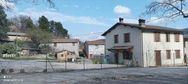 Casale in Frazione Pieve San Nicolò, Assisi — foto 4 di 5