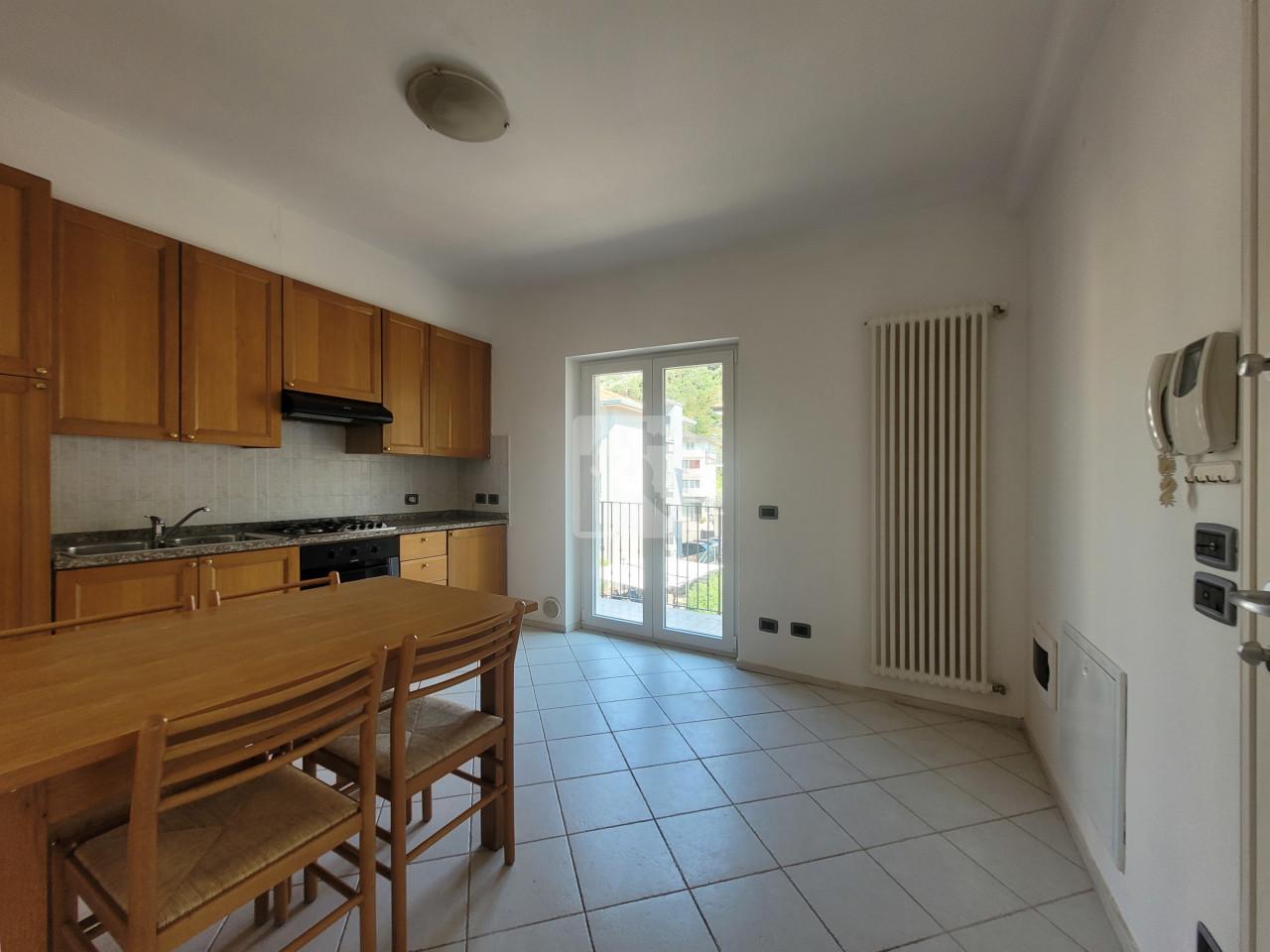 Villa a schiera in Via del Trenim, Nago-Torbole