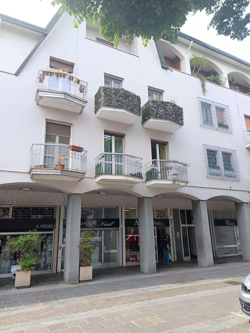 Trilocale in Piazza Gavazzi 4, Cernusco sul Naviglio — foto 5 di 5