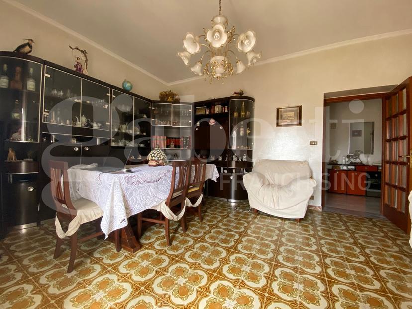 Casa indipendente in Via Monsignor Gargiulo  15, Formia — foto 3 di 5