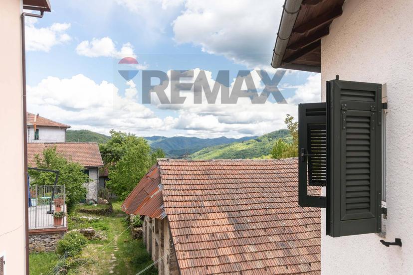 Trilocale in Località Bavastri 40, Torriglia — foto 2 di 5