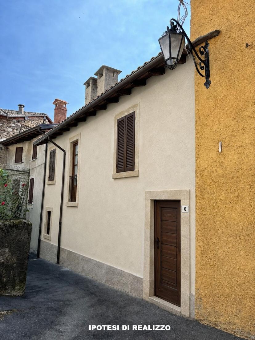 Casa indipendente, Montegrino Valtravaglia — foto 3 di 5