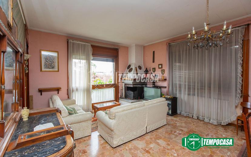 Casa indipendente in Via Buon Gesu' 29, Castellanza — foto 3 di 5