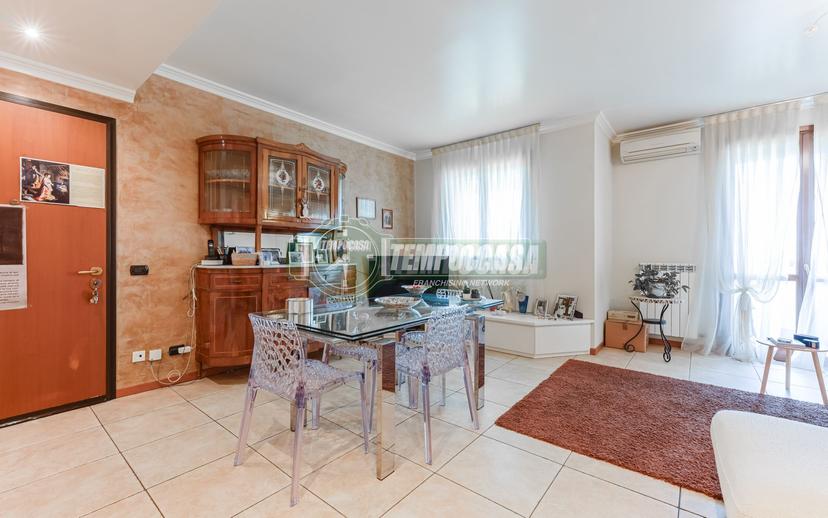 Appartamento in Via Sandro Pertini 13, Vimercate — foto 4 di 5
