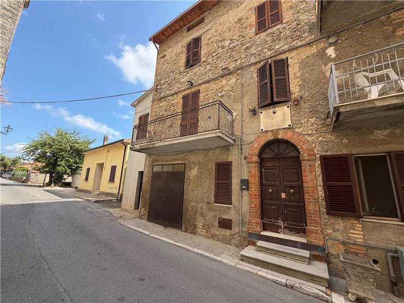 Quadrilocale in Via del Campanile 4, Gualdo Cattaneo