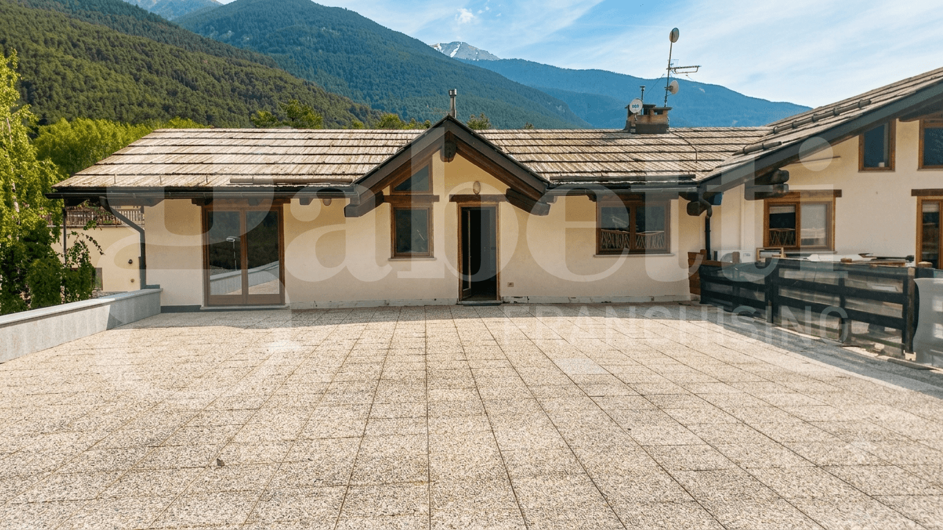 Trilocale in Corso Frejus 61, Oulx