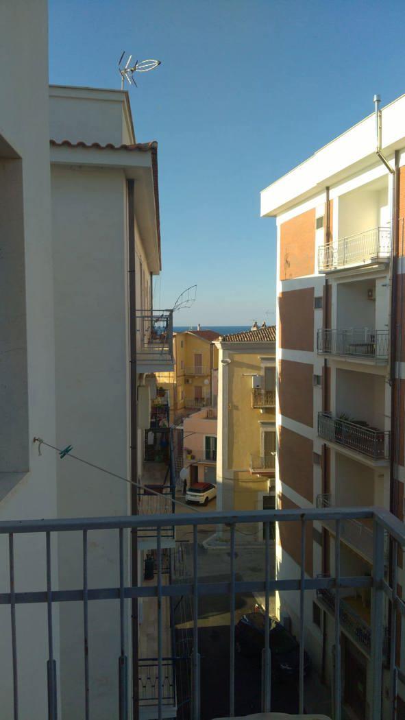 Trilocale in Via Vito Vittorio Lenoci, Rodi Garganico — foto 3 di 3