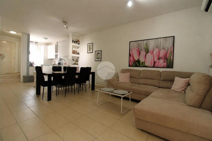 Villa a schiera in Via Guglielmo Marconi 79, Romano di Lombardia — foto 4 di 5